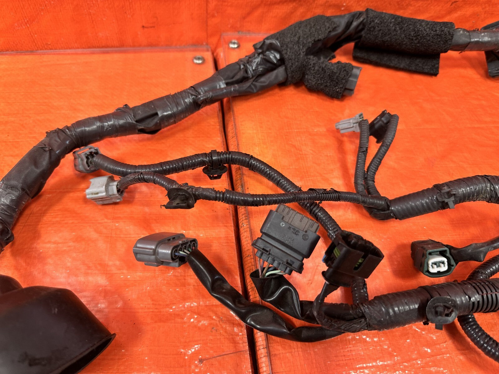 18 19 INFINITI Q60 RED SPORT    RWD   VR30DDTT   ENGINE MOTOR WIRE HARNESS 289 13