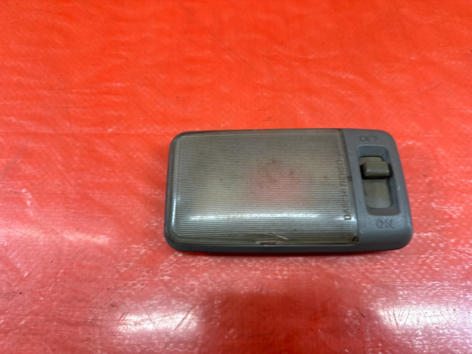 94 01 ACURA INTEGRA SEDAN   REAR   DOME MAP READING LIGHT LAMP   GRAY   OEM #2283