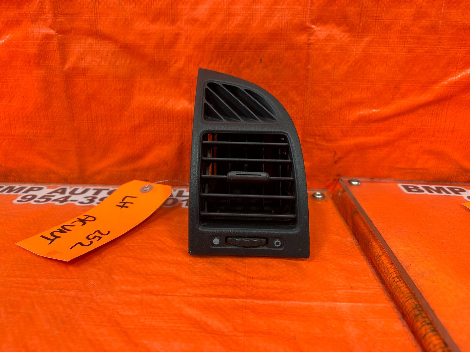 97 01 HONDA PRELUDE BASE & SH   PASSENGER RIGHT DASHBOARD DASH AC VENT OEM #2520