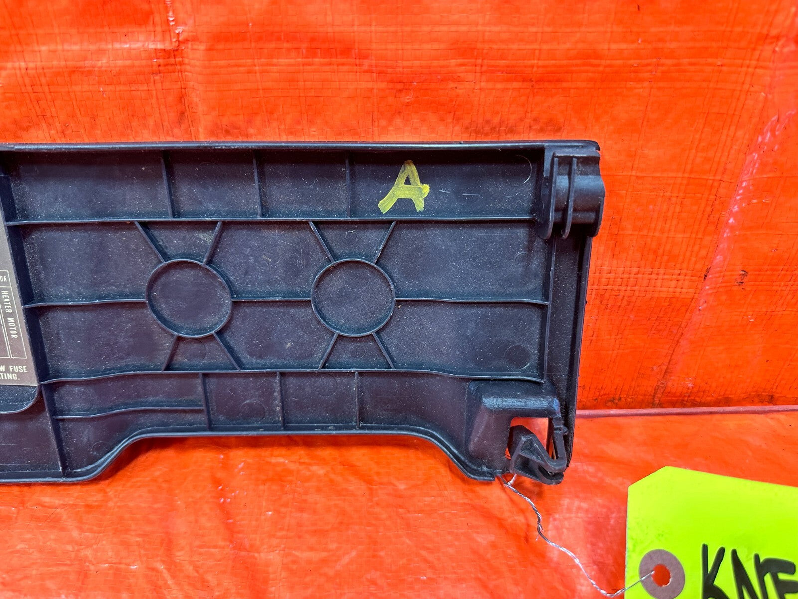 88 91 HONDA CRX DX HF   UNDER STEERING COLUMN KNEE TRIM W/ FUSE BOX DIAGRAM #2773