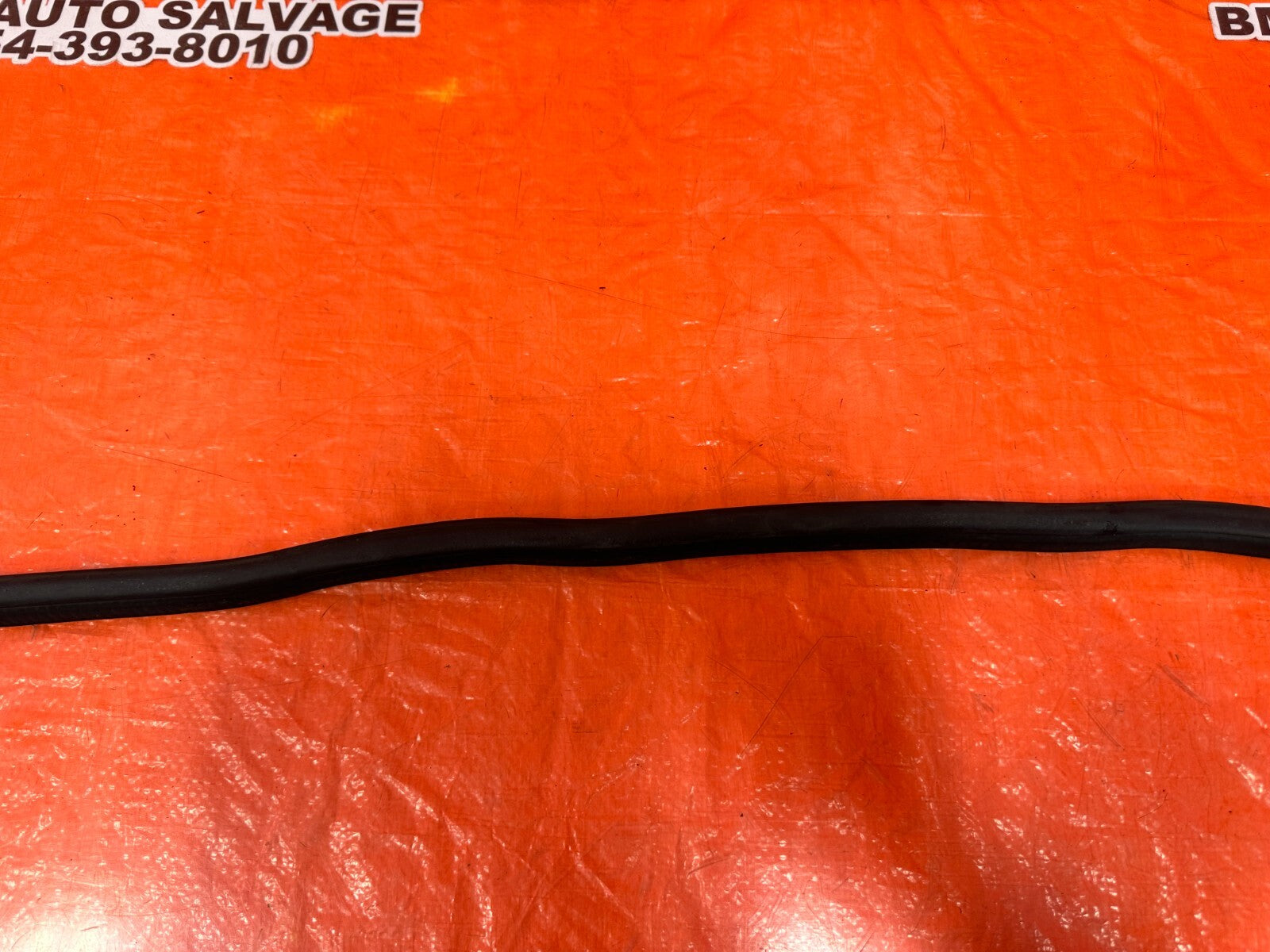 02 05 HONDA CIVIC SI EP3 HATCH WINDSHIELD WIPER COWL WEATHER STRIP TRIM OEM #2586