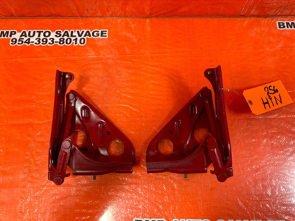 93 97 HONDA DEL SOL   LEFT AND RIGHT TRUNK HINGES   OEM FACTORY #2560
