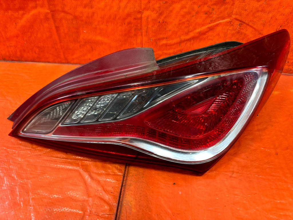 13 16 HYUNDAI GENESIS COUPE   PASSENGER RIGHT TAIL LIGHT LAMP OEM FACTORY #3265