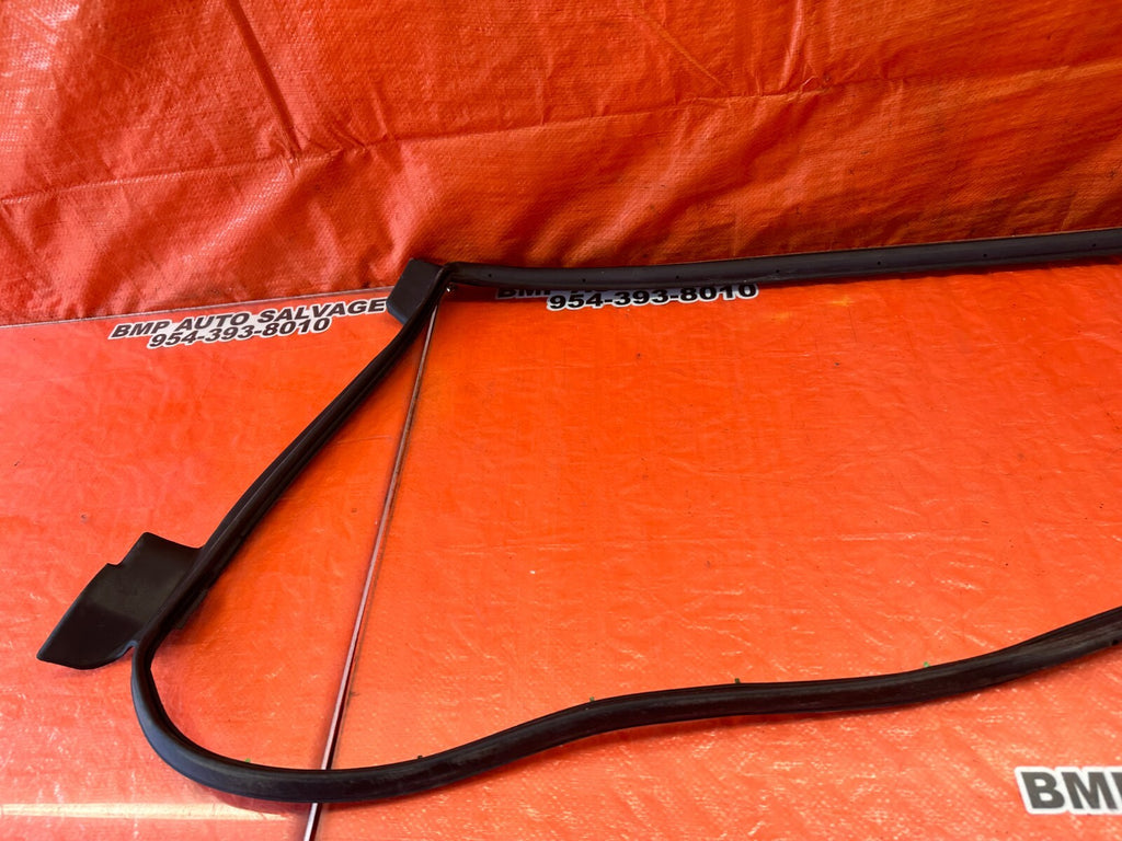 07 09 LEXUS ES350 PASSENGER RIGHT REAR WEATHER STRIP TRIM SEAL GASKET OEM 2448