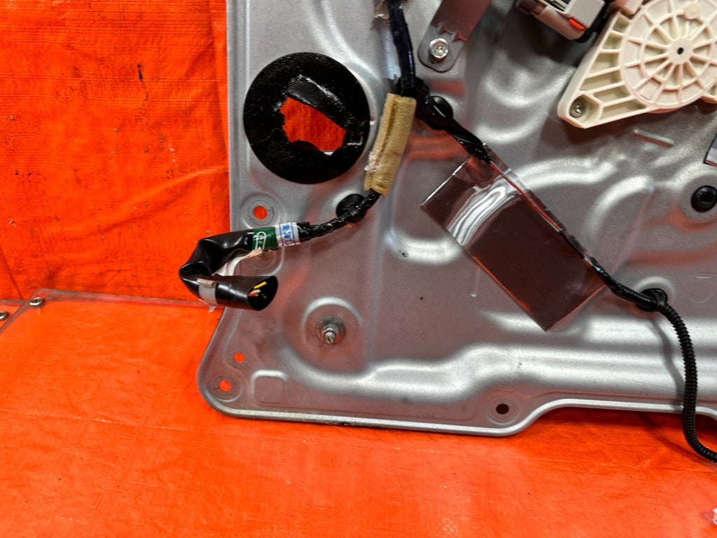 08 15 INFINITI G37 COUPE   PASSENGER RIGHT WINDOW REGULATOR   OEM #3205