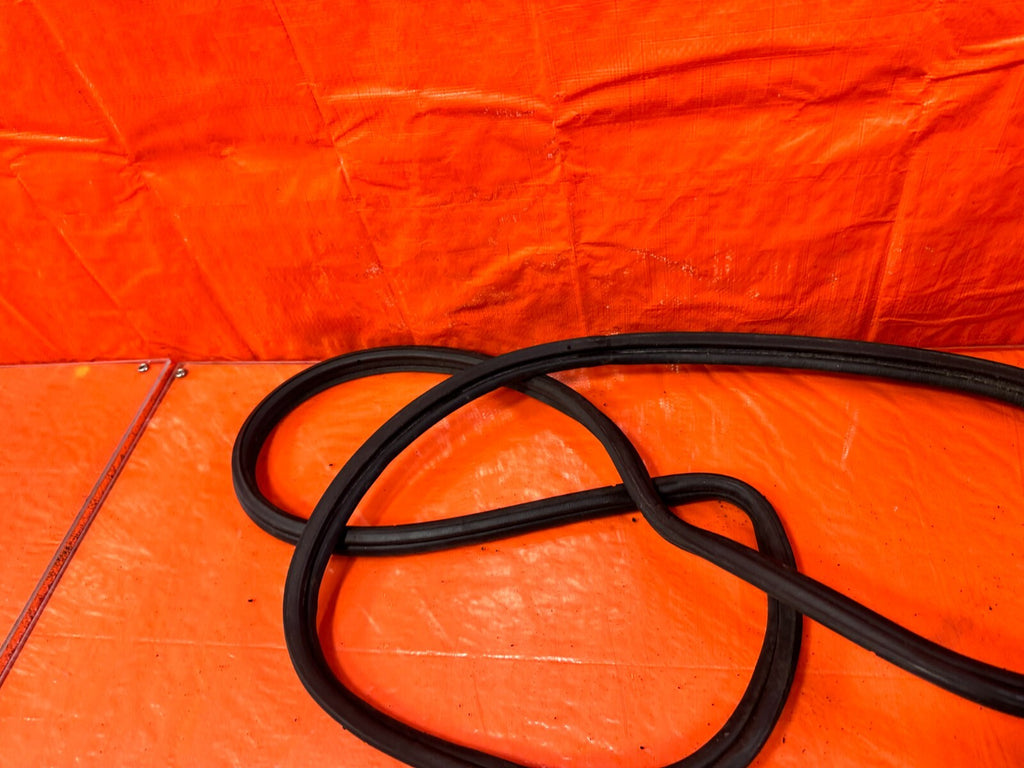 07 11 HONDA CIVIC SI SEDAN TRUNK WEATHER STRIP TRIM GASKET LINER LINING OEM #2826