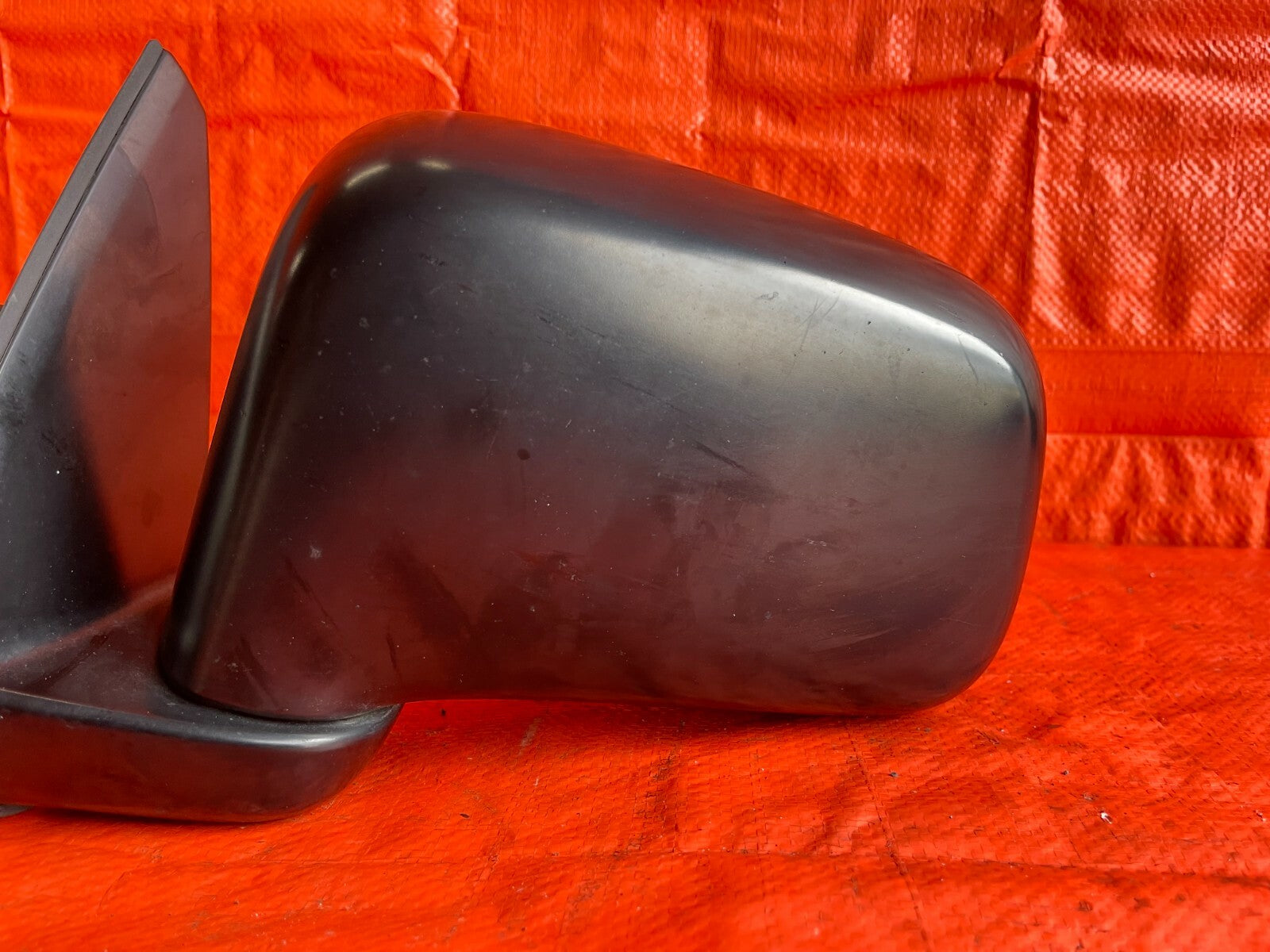 97 01 HONDA CR V   EXTERIOR SIDE VIEW MIRROR   DRIVER LEFT SIDE   BLACK   OEM 764