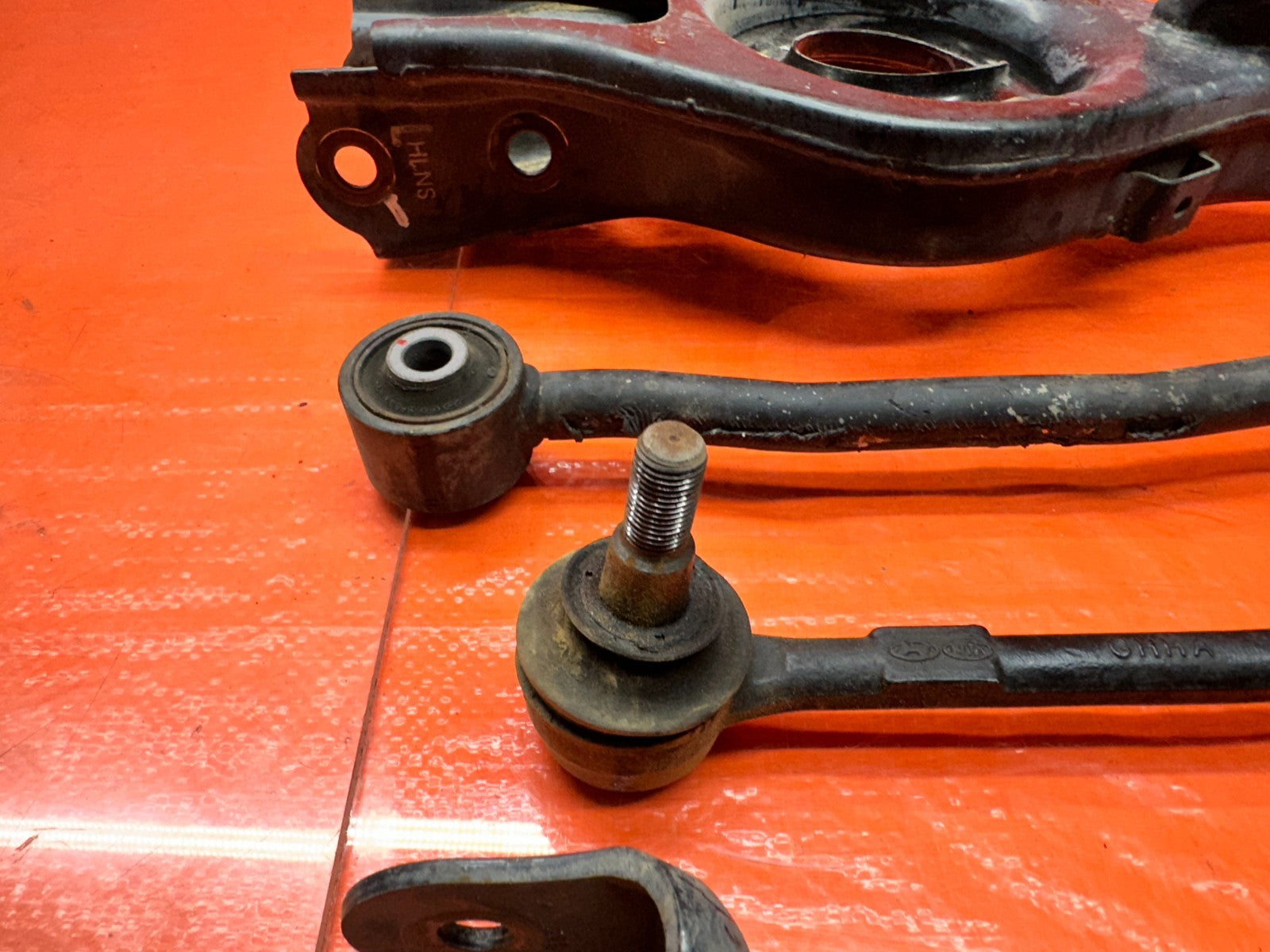 13 16 HYUNDAI GENESIS COUPE   LEFT REAR CONTROL ARMS UPPER LOWER QTY 4 OEM 3254