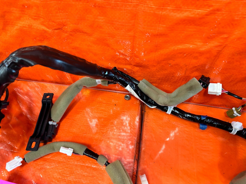 2013 13 INFINITI G37 S CONVERTIBLE   INTERIOR FIREWALL CABIN WIRING WIRE HARNESS6