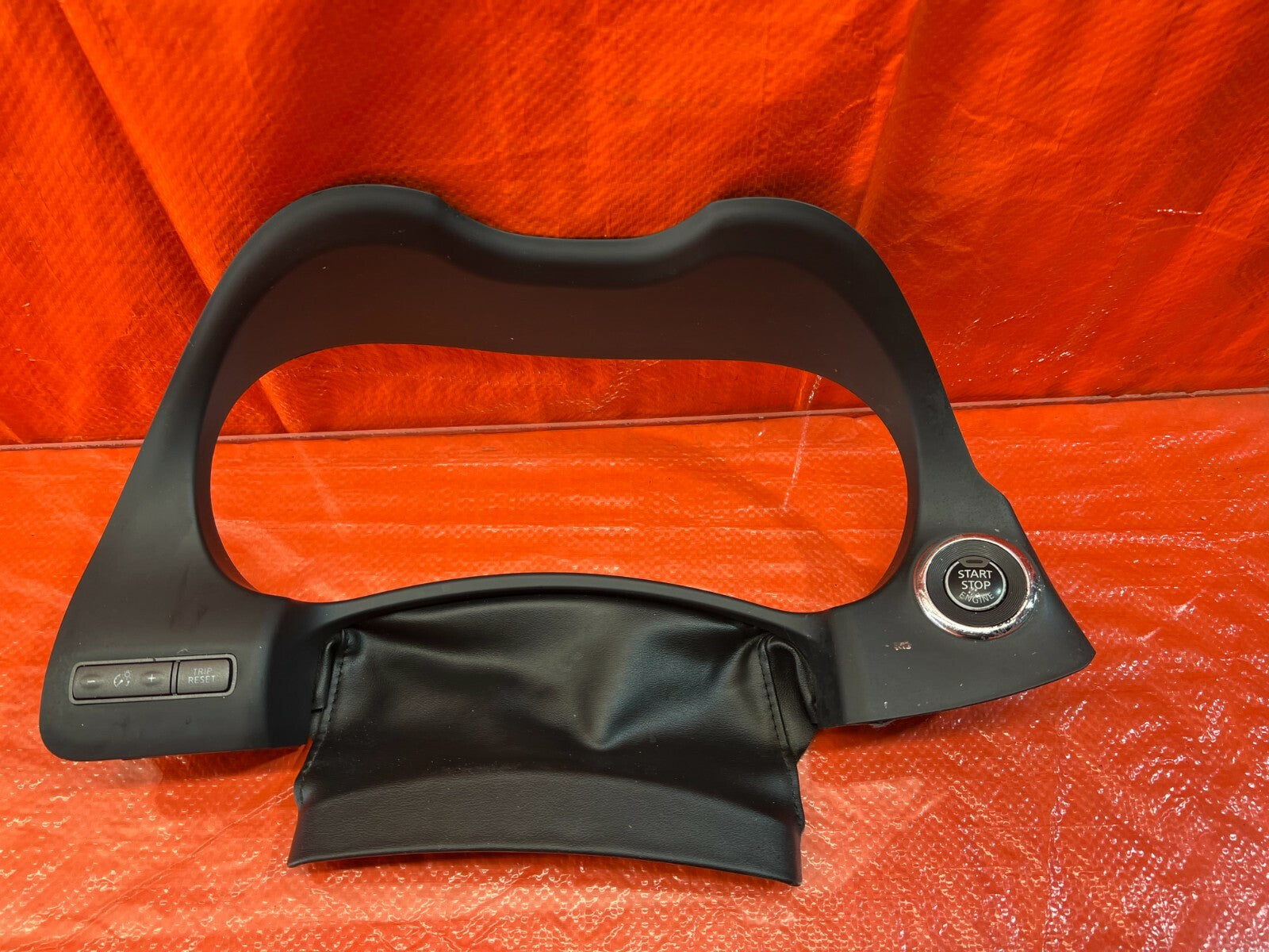 14 20 INFINITI Q50 17 20 Q60   INSTRUMENT GAUGE CLUSTER SURROUND BEZEL OEM #1055