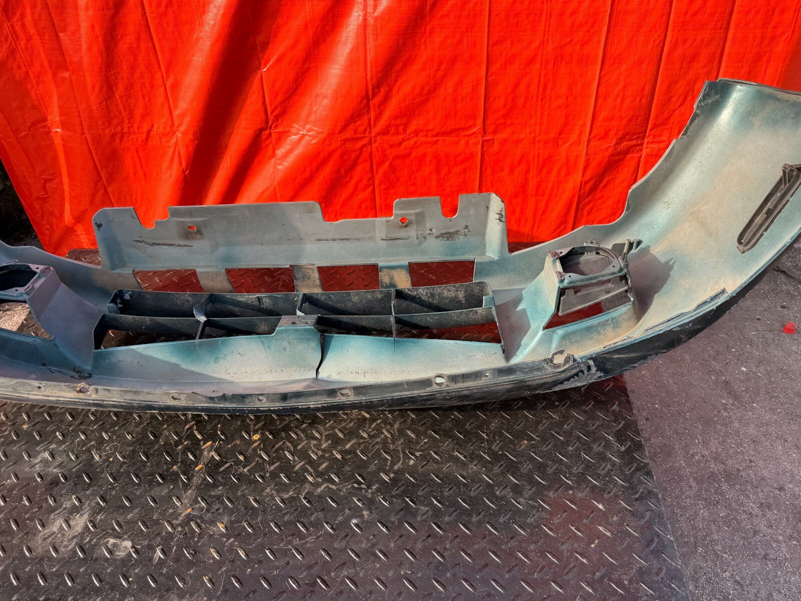 93 97 HONDA DEL SOL   96 97 SPEC   FRONT BUMPER COVER   DOLPHIN   OEM #29515