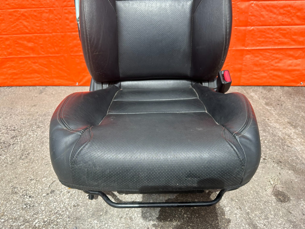 05 06 ACURA RSX   PASSENGER RIGHT   BLACK LEATHER SEAT   OEM FACTORY OE #292