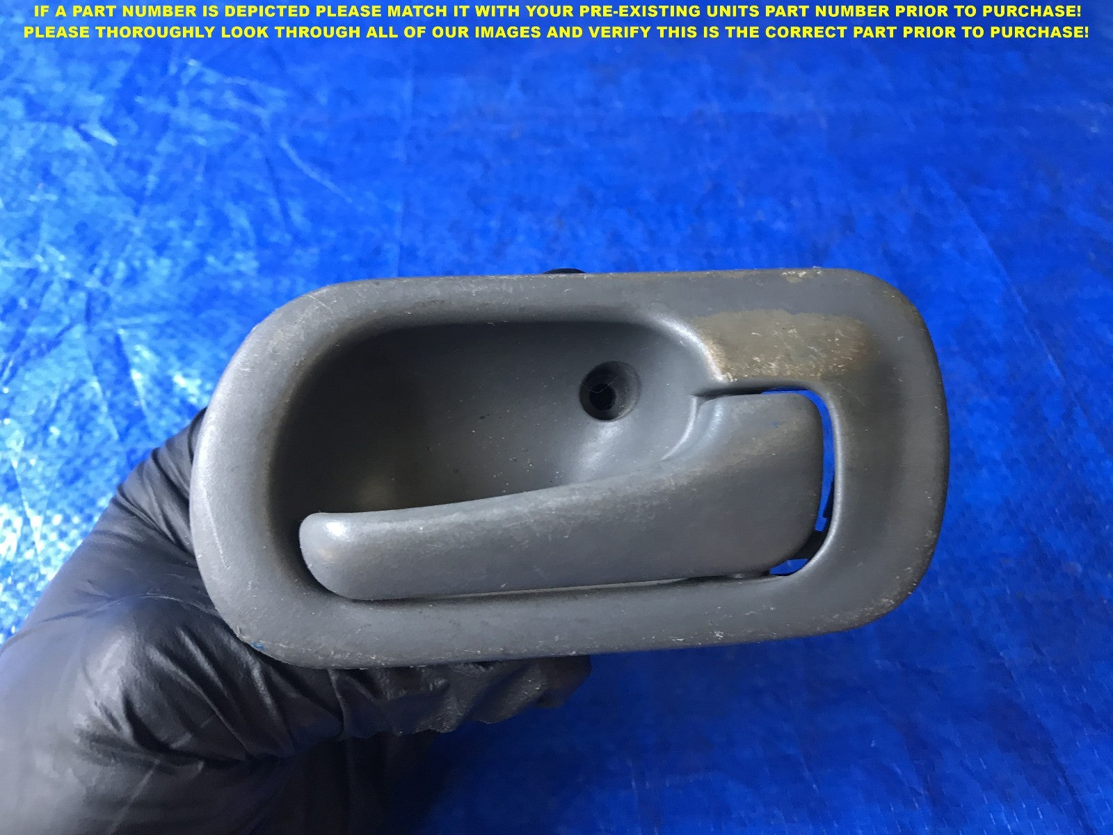 OEM 1996 1998 HONDA CIVIC SEDAN PASSENGER RIGHT REAR INTERIOR DOOR HANDLE   0