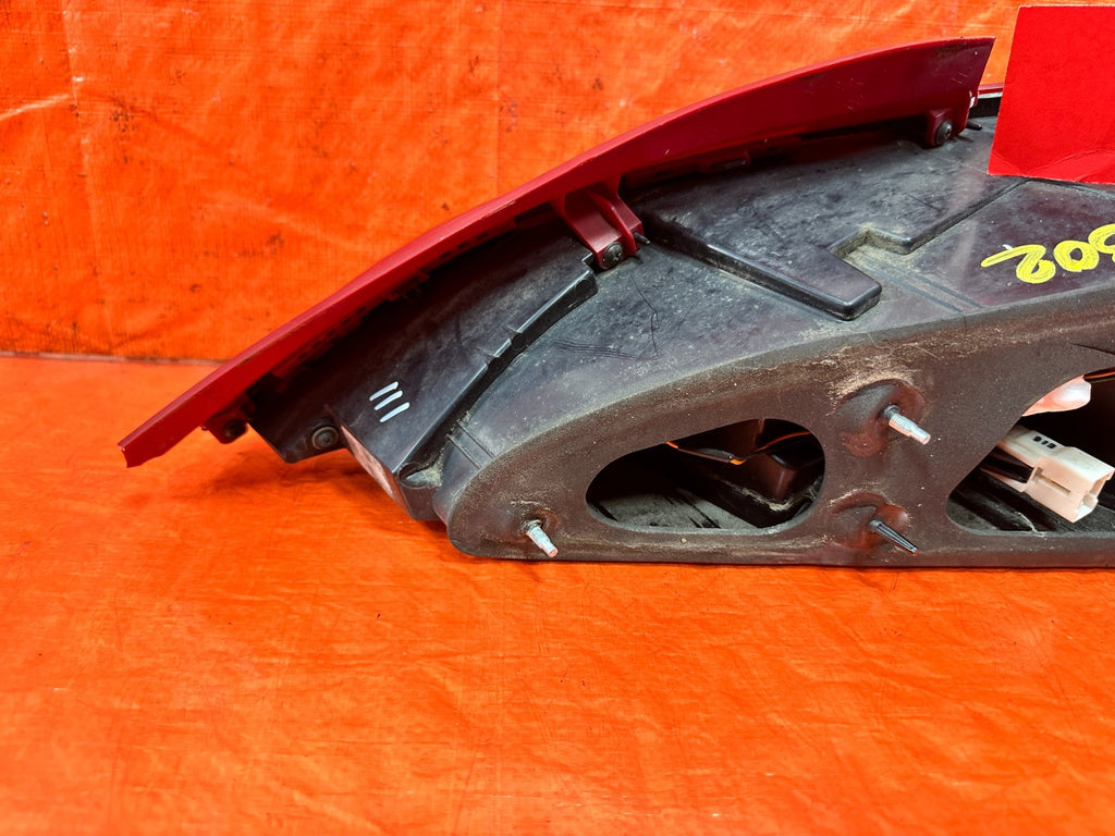 13 16 HYUNDAI GENESIS COUPE   DRIVER LEFT TAIL LIGHT LAMP   OEM FACTORY #CHIP13