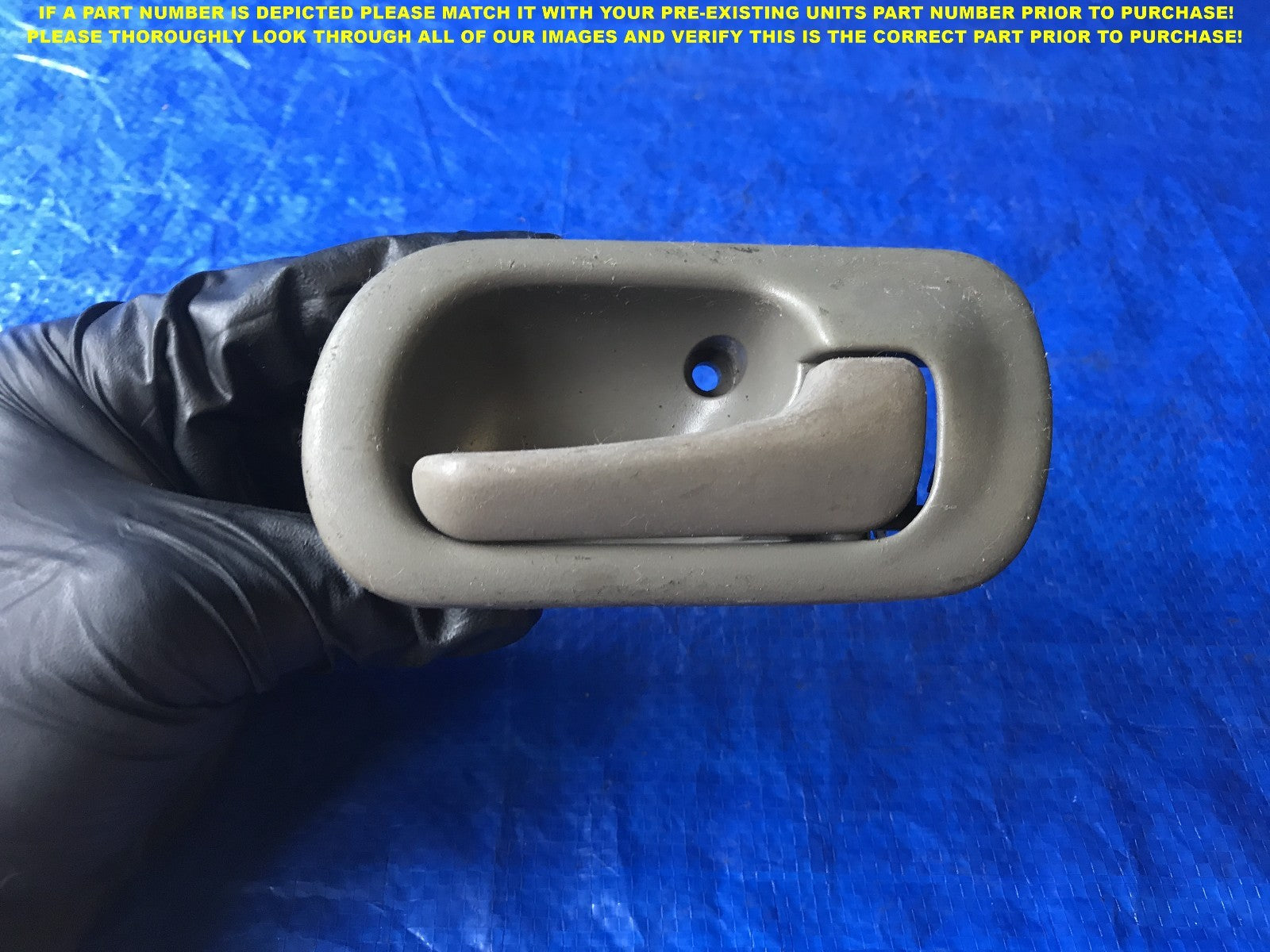 OEM 1996 1998 HONDA CIVIC SEDAN PASSENGER RIGHT REAR INTERIOR DOOR HANDLE  0