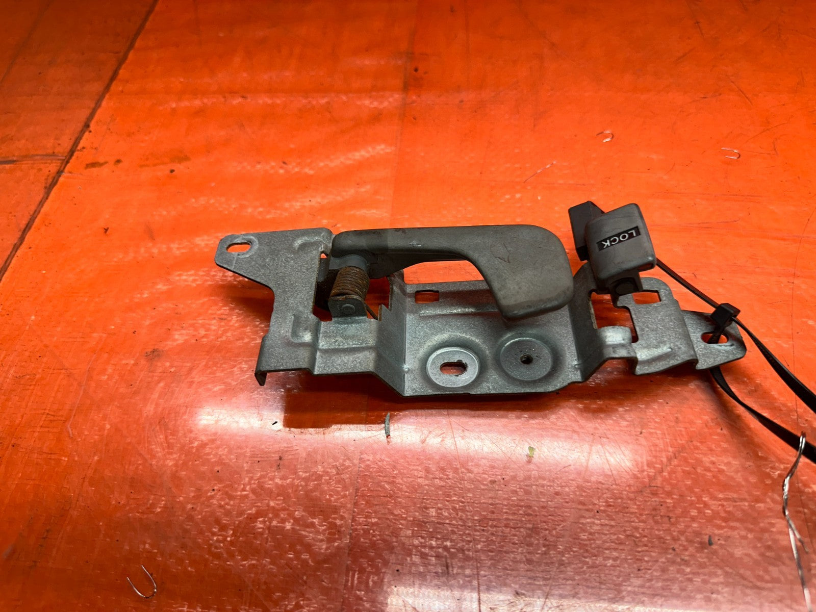 92 95 HONDA CIVIC EX 2D   INSIDE INTERIOR DOOR HANDLES LEFT RIGHT   OEM #3335