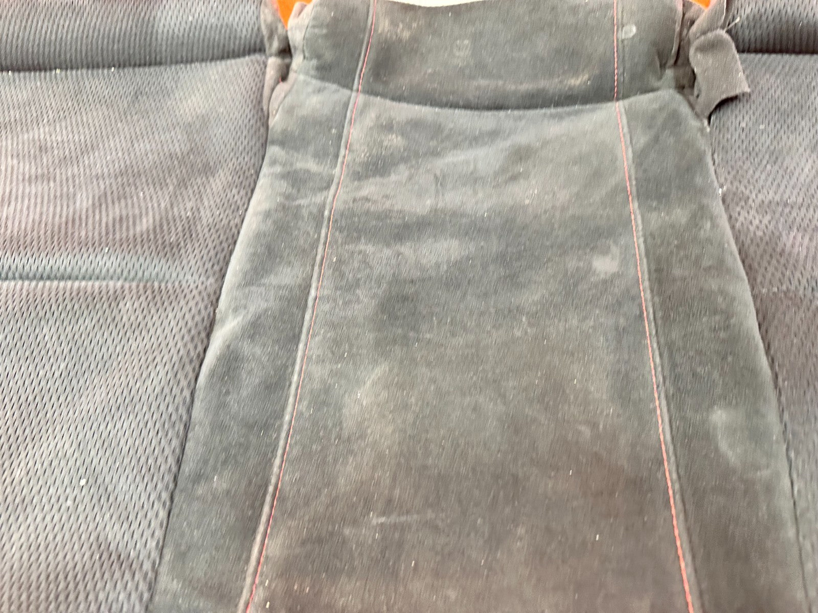 07 08 HONDA CIVIC SI SEDAN    REAR LOWERR SEAT SKIN COVER FABRIC CLOTH   2829