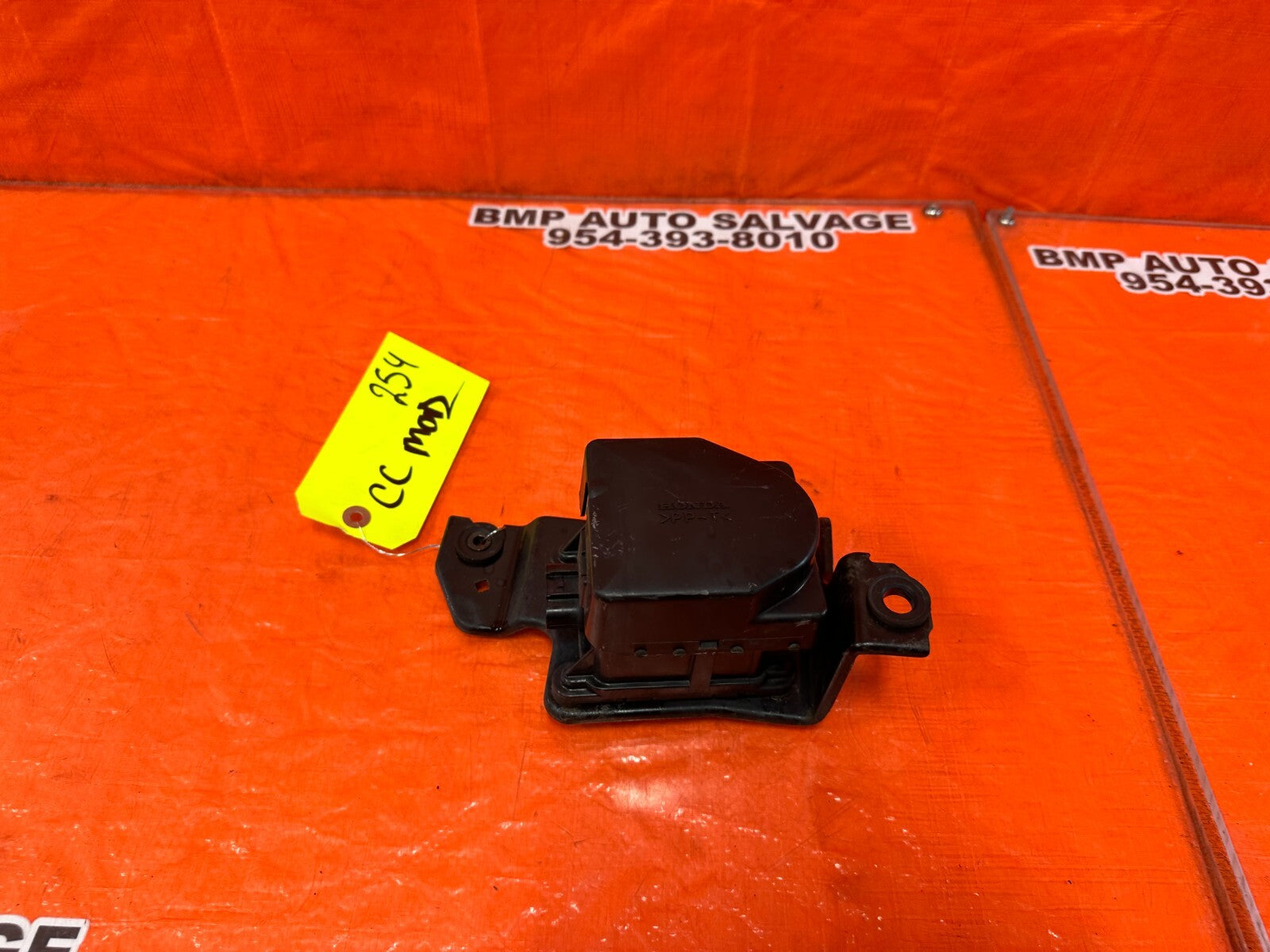 02 06 ACURA RSX   CRUISE CONTROL ACTUATOR MODULE   OEM #2540