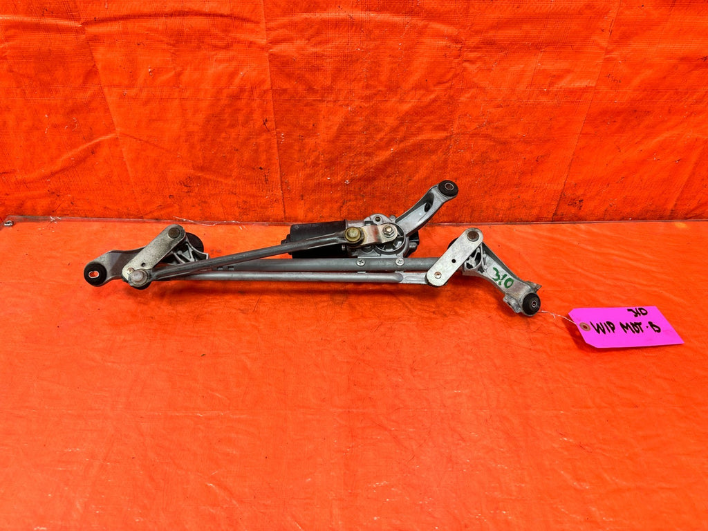 08 15 INFINITI G37 & Q60    2D COUPE   WINDSHIELD WIPER MOTOR W/ LINKAGE OEM 3100