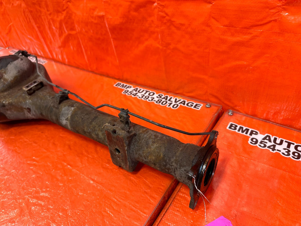 95 04 TOYOTA TACOMA   4 CYLINDER   NON ABS   BARE AXLE HOUSING ASSEMBLY OEM #2496