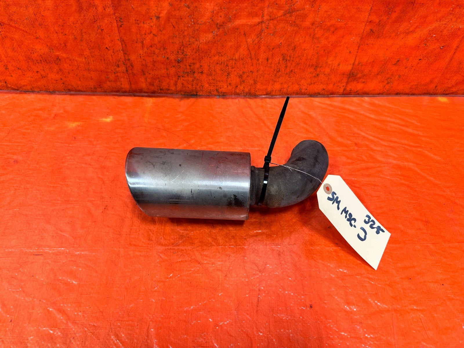 08 15 INFINITI G37 & Q60    2D COUPE   RIGHT EXHAUST PAN MUFFLER TIP   OEM 3280