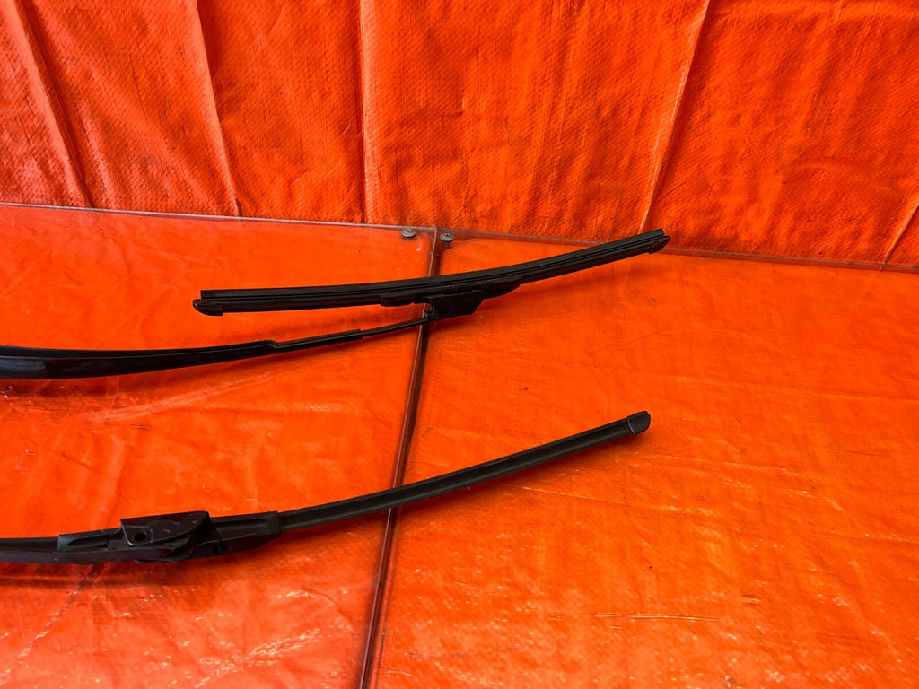 13 18 ACURA RDX BASE   WINDSHIELD WIPER ARMS   LEFT AND RIGHT ARM SET   OEM #1534