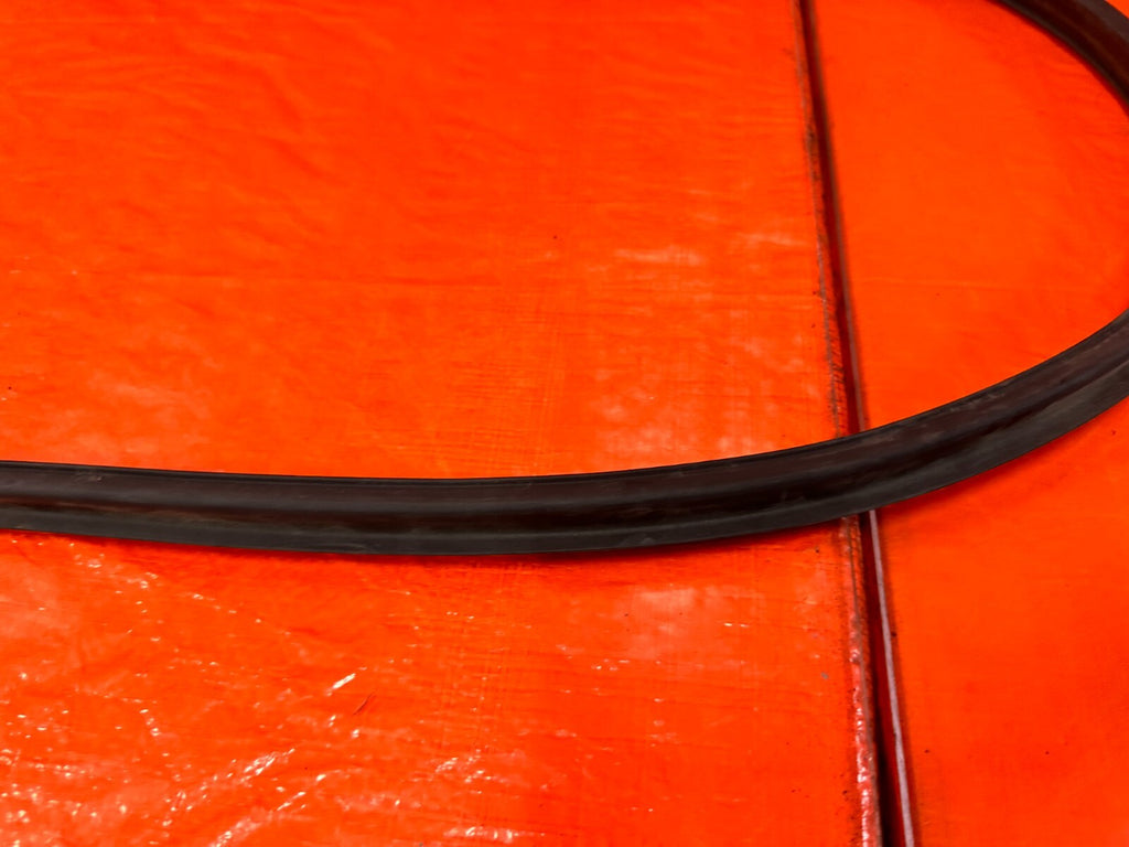 08 14 SUBARU IMPREZA WRX WAGON   DRIVER LEFT REAR DOOR WEATHER STRIP GASKET 2839