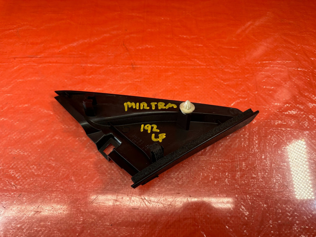 2008 INFINITI G35 X SEDAN   MIRROR TRIM DRIVER LEFT   NON SPEAKER MODEL OEM #1927