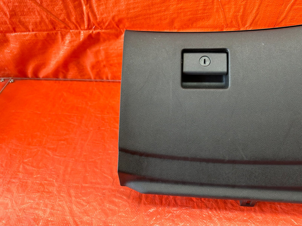 08 15 INFINITI G37 & Q60   2D COUPE   GLOVE BOX DASH BOARD TRIM PANEL   OEM #1907