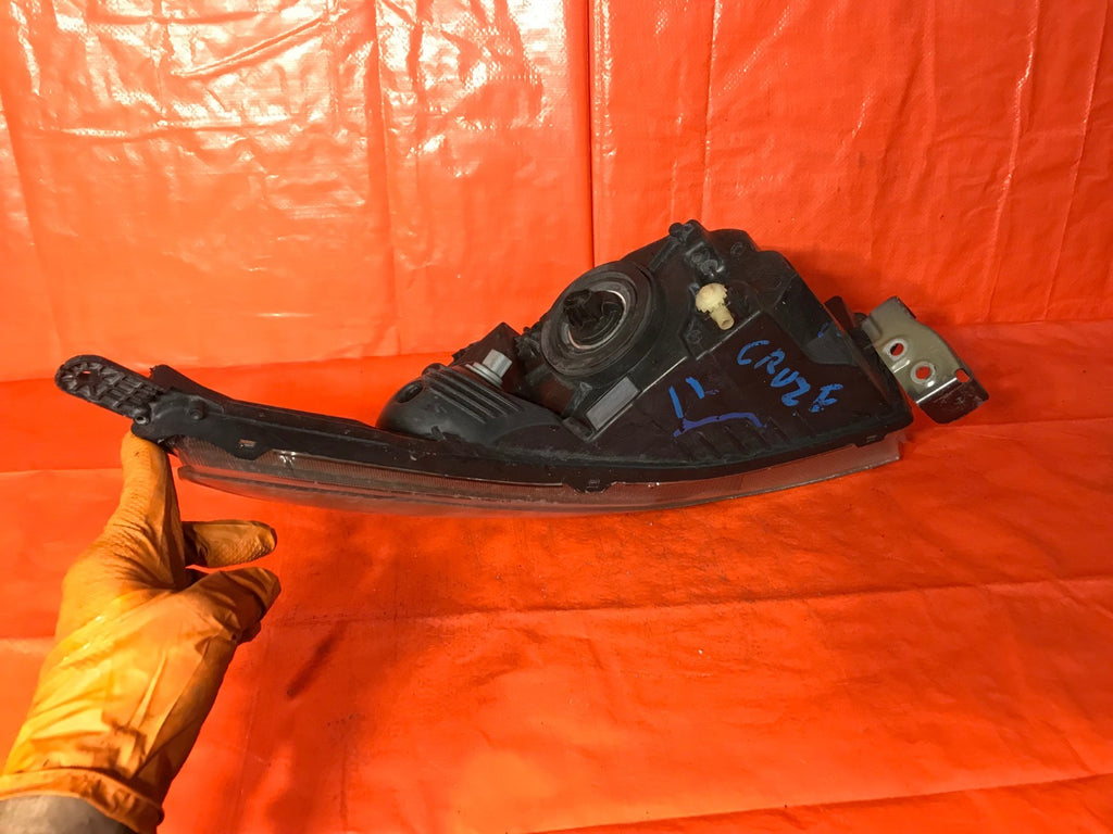 OEM 2011 2012 2013 2014 CHEVROLET CRUZE PASSENGER RIGHT HEADLIGHT HEADLAMP 5