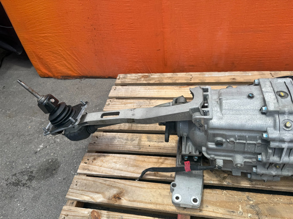 10 16 HYUNDAI GENESIS COUPE 3.8L   6 SPEED MANUAL TRANSMISSION GEAR BOX   62K4
