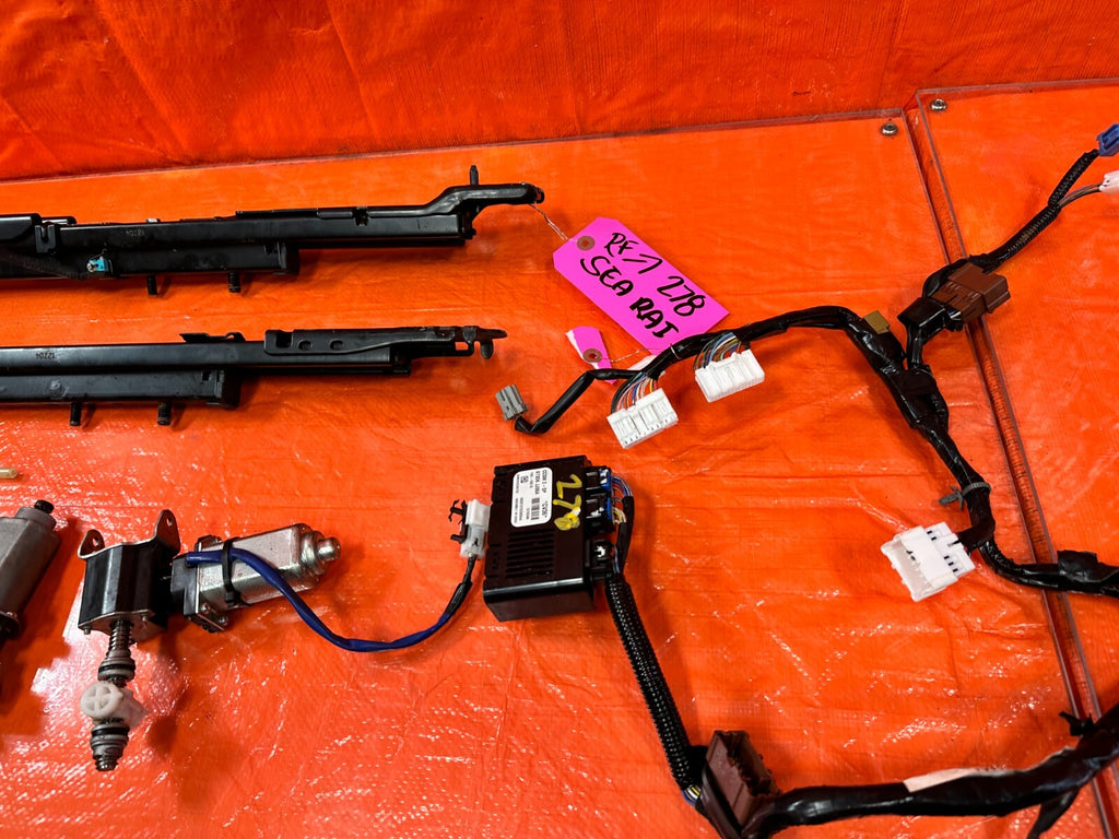 09 15 INFINITI G37 CONVERTIBLE   SEAT RAIL   PASSENGER RIGHT  W/ ALL MOTORS OEM4