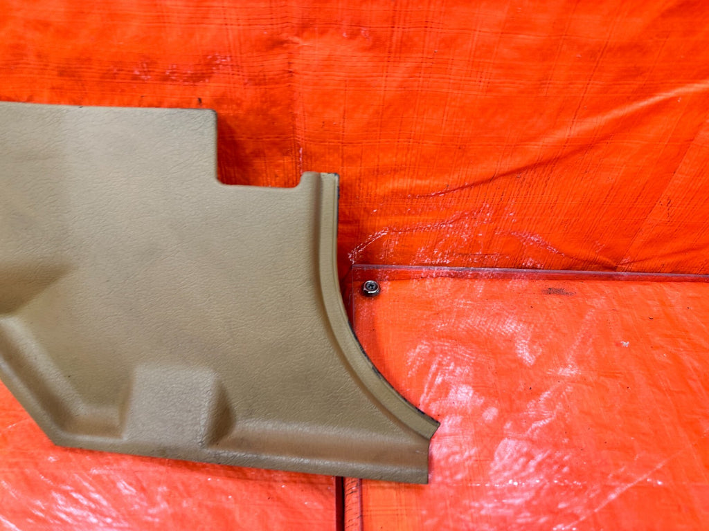 90 93 MAZDA MX 5 MIATA   KICK PANEL   PASSENGER RIGHT SIDE   BROWN TAN OEM #2674