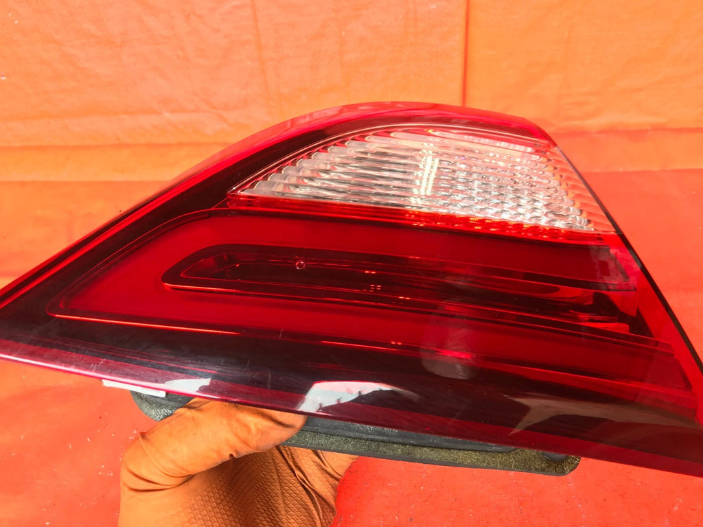 OEM 2015 2016 2017 CHRYSLER 200 DRIVER LEFT INNER TRUNK TAIL LIGHT LAMP LED3