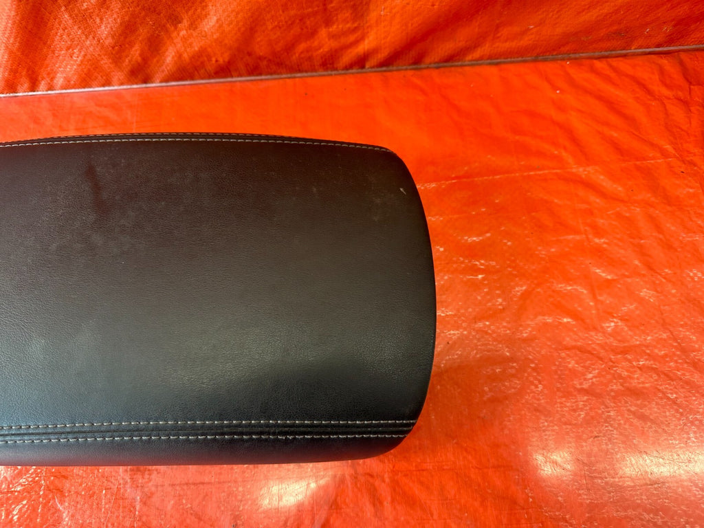 16 20 INFINITI Q50 & Q60   ARM REST CENTER CONSOLE FLIP UP LID TRIM   OEM #2221