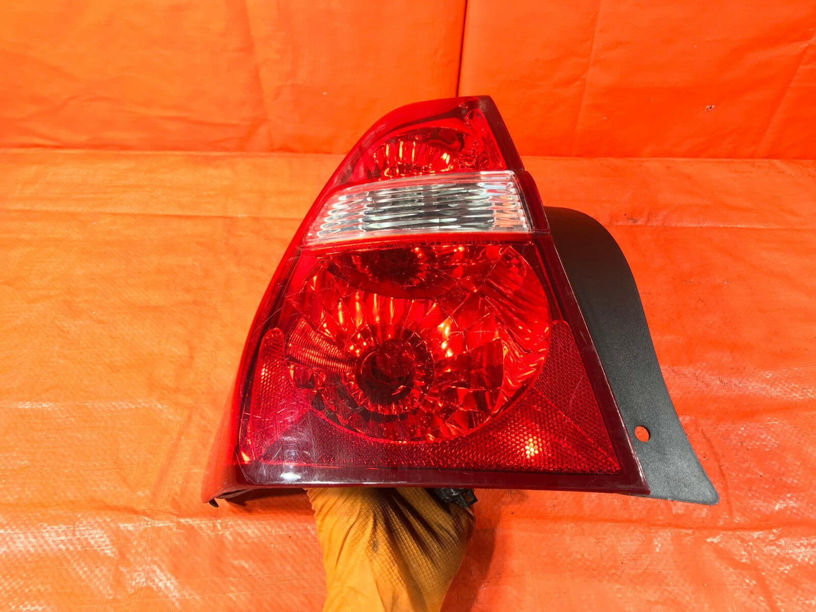 OEM 2005 2006 2007 CHEVROLET MALIBU CLASSIC DRIVER LEFT TAIL LIGHT LAMP 05 06 070