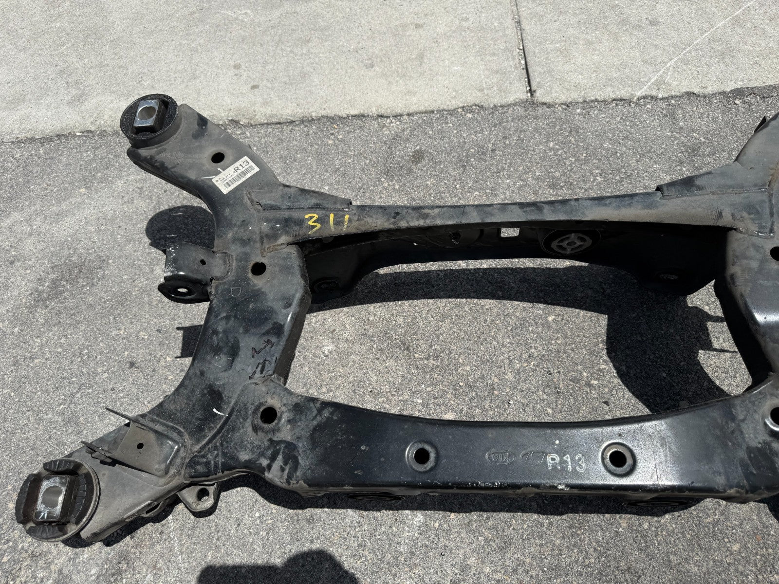 10 16 HYUNDAI GENESIS COUPE   REAR SUBFRAME CROSSMEMBER K FRAME   OEM #30214