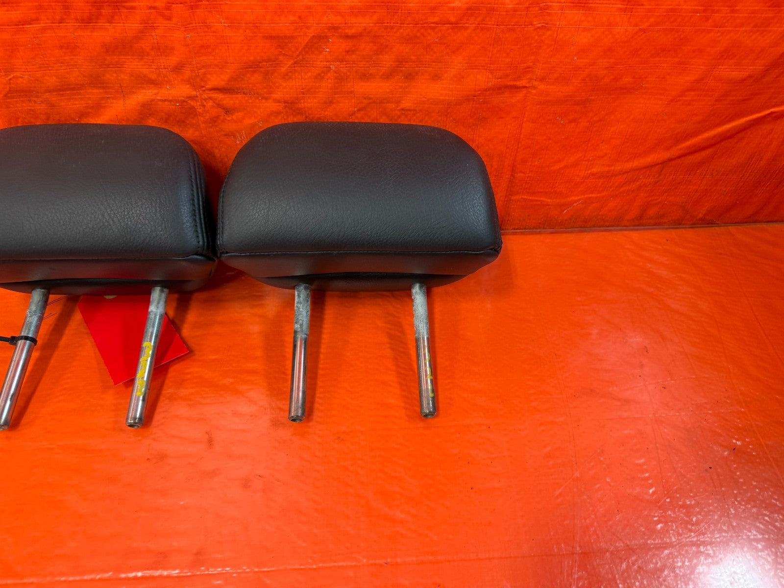 04 08 ACURA TSX   LEFT OR RIGHT   REAR SEAT   HEAD REST BLACK COLOR   OEM 3221