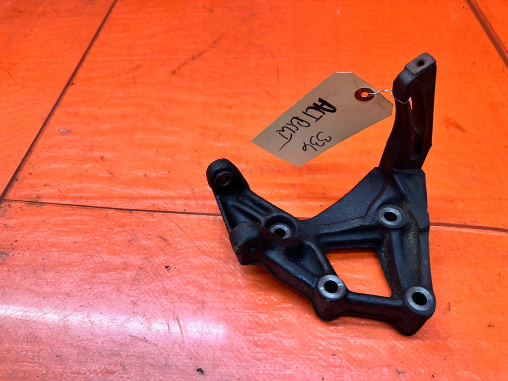 97 01 HONDA PRELUDE 2.2L ENGINE ALTERNATOR MOUNTING MOUNT BRACKET OEM #3367
