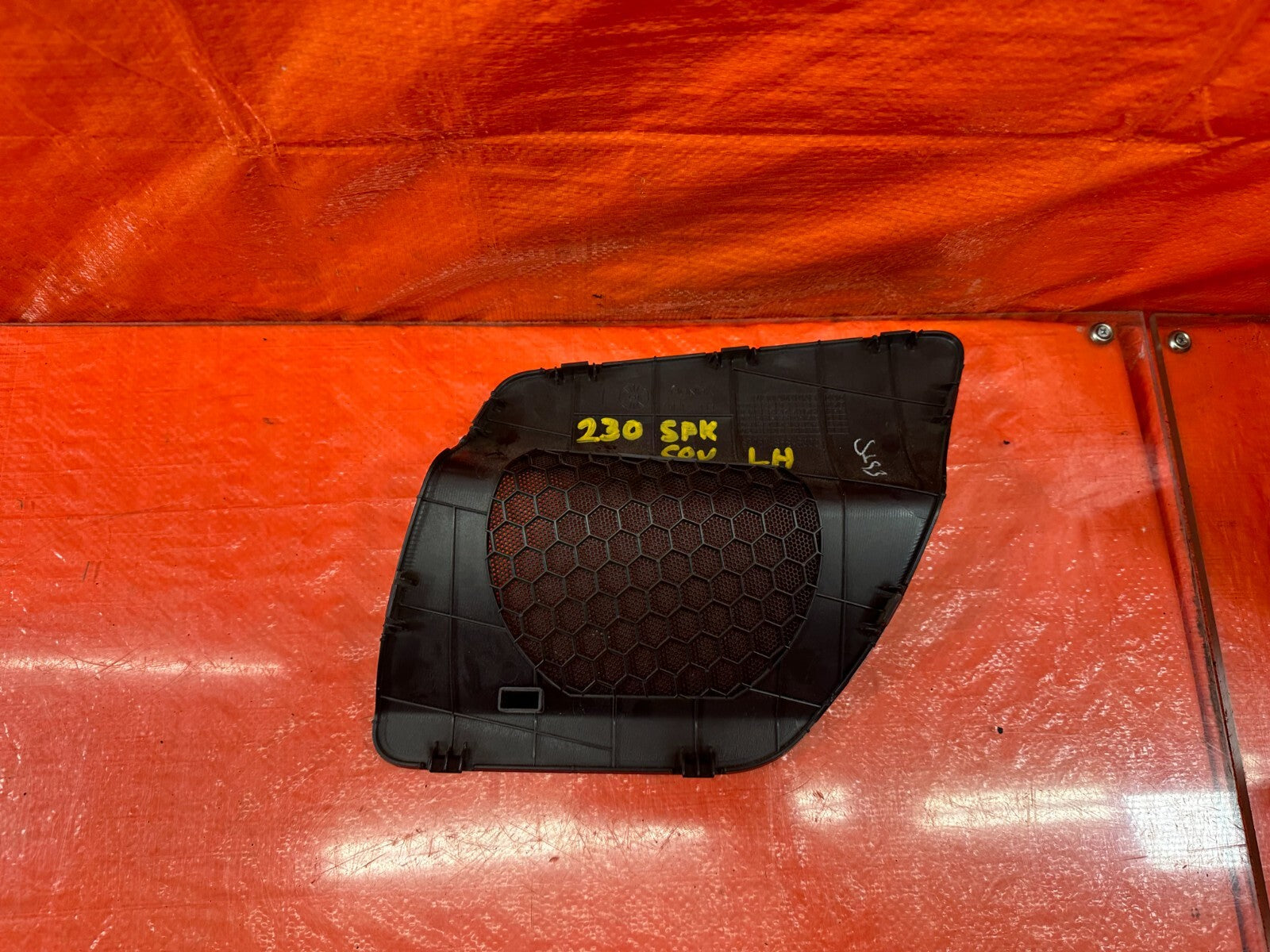 02 05 HONDA CIVIC SI EP3 HATCHBACK REAR SPEAKER COVER TRIM   LEFT SIDE OEM #2305