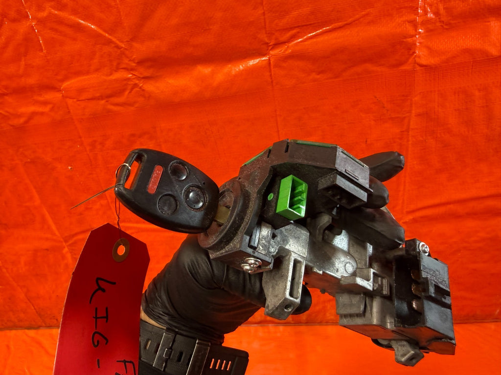 06 11 HONDA CIVIC   2.0L   K20Z3   6 SPEED MANUAL KEY AND IGNITION SWITCH   OEM5