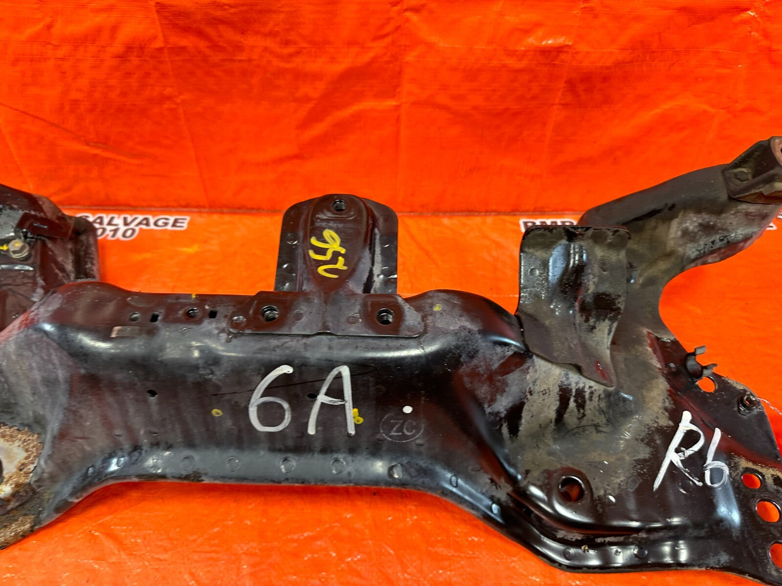 94 97 HONDA DEL SOL   FRONT SUBFRAME CROSSMEMBER K FRAME OEM   2566