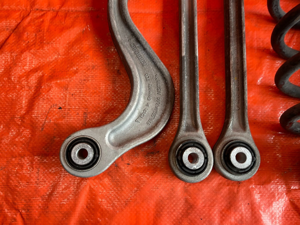 11 16 PORSCHE   PANAMERA 4 MODEL   AWD   DRIVER LEFT REAR CONTROL ARM SET OEM 6510