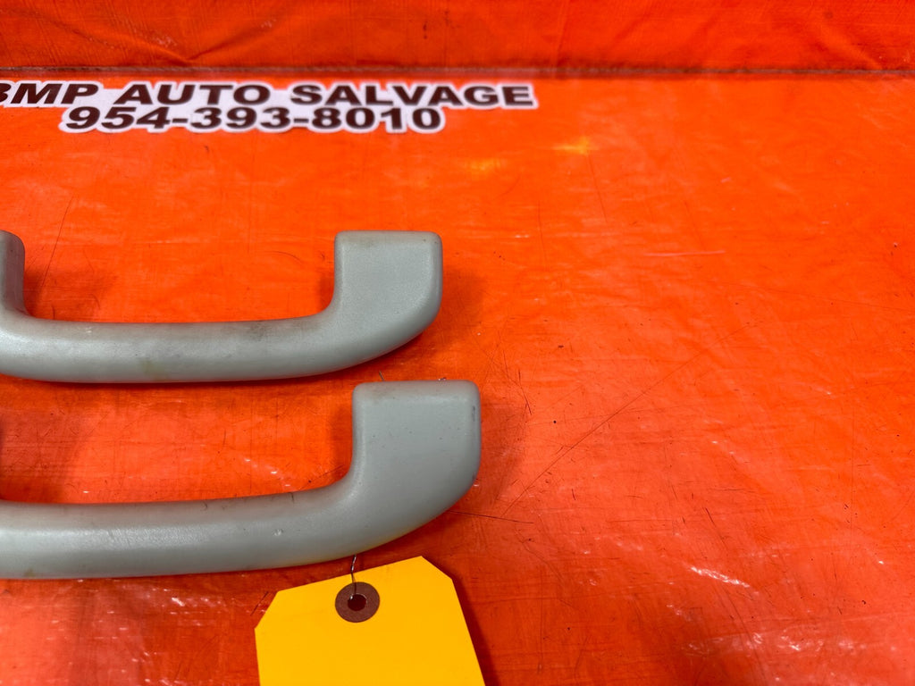 08 15 INFINITI G37 Q60 COUPE   INTERIOR GRAB HANDLES   LEFT & RIGHT   OEM #2485