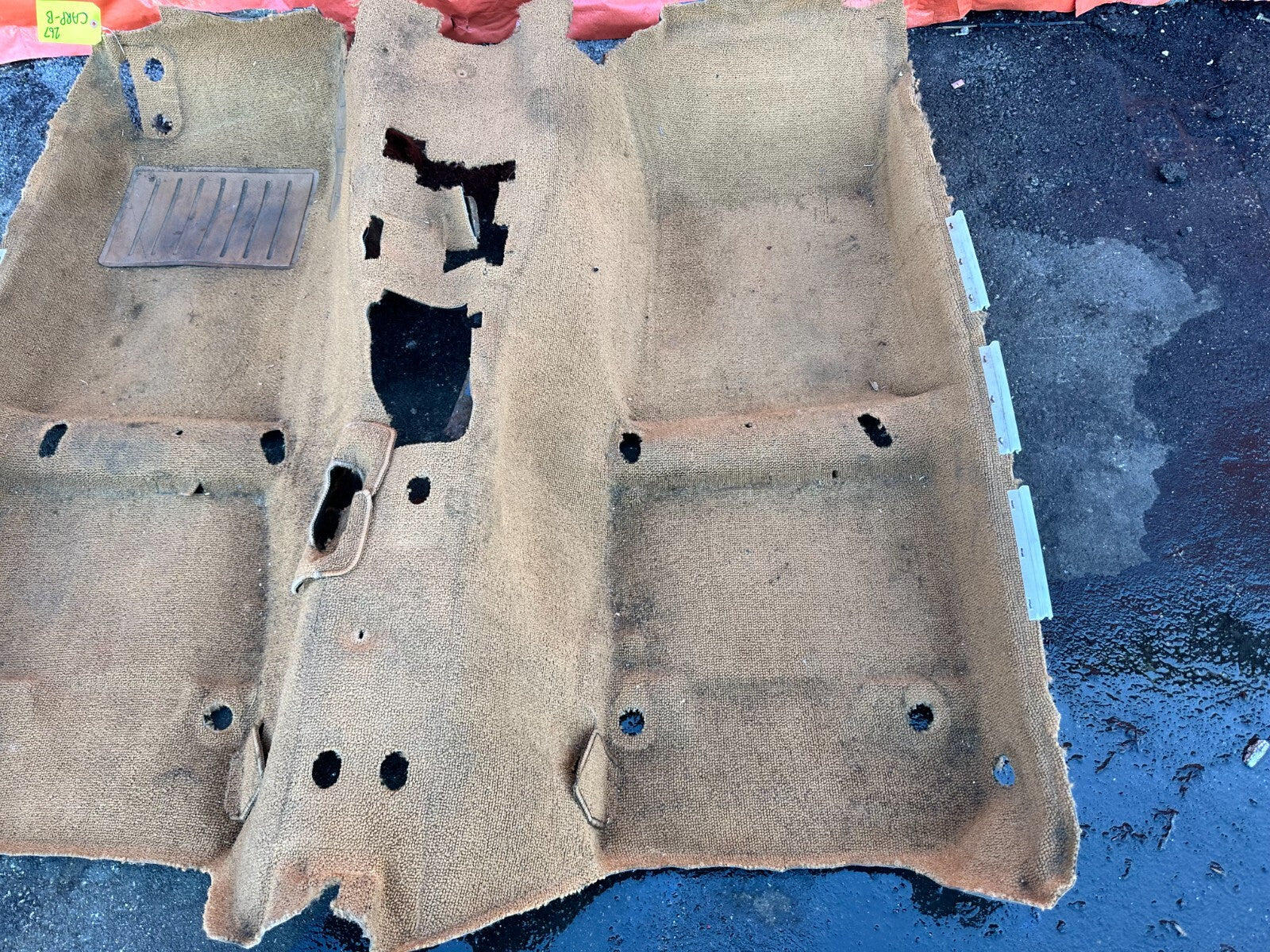 90 93 MAZDA MX 5 MIATA   INTERIOR FLOOR CARPET RUG MAT   BROWN TAN   OEM #2675