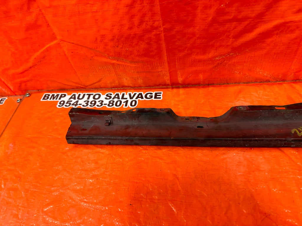 96 00 TOYOTA TACOMA   UPPER RADIATOR SUPPORT MOUNTING BRACKET BRACE OEM #2497