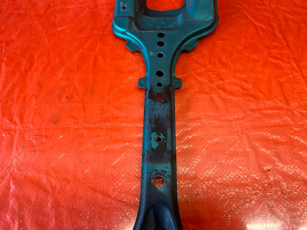 90 93 ACURA INTEGRA   UPPER RADIATOR SUPPORT BEAM BAR T / Y BRACKET   OEM #1605