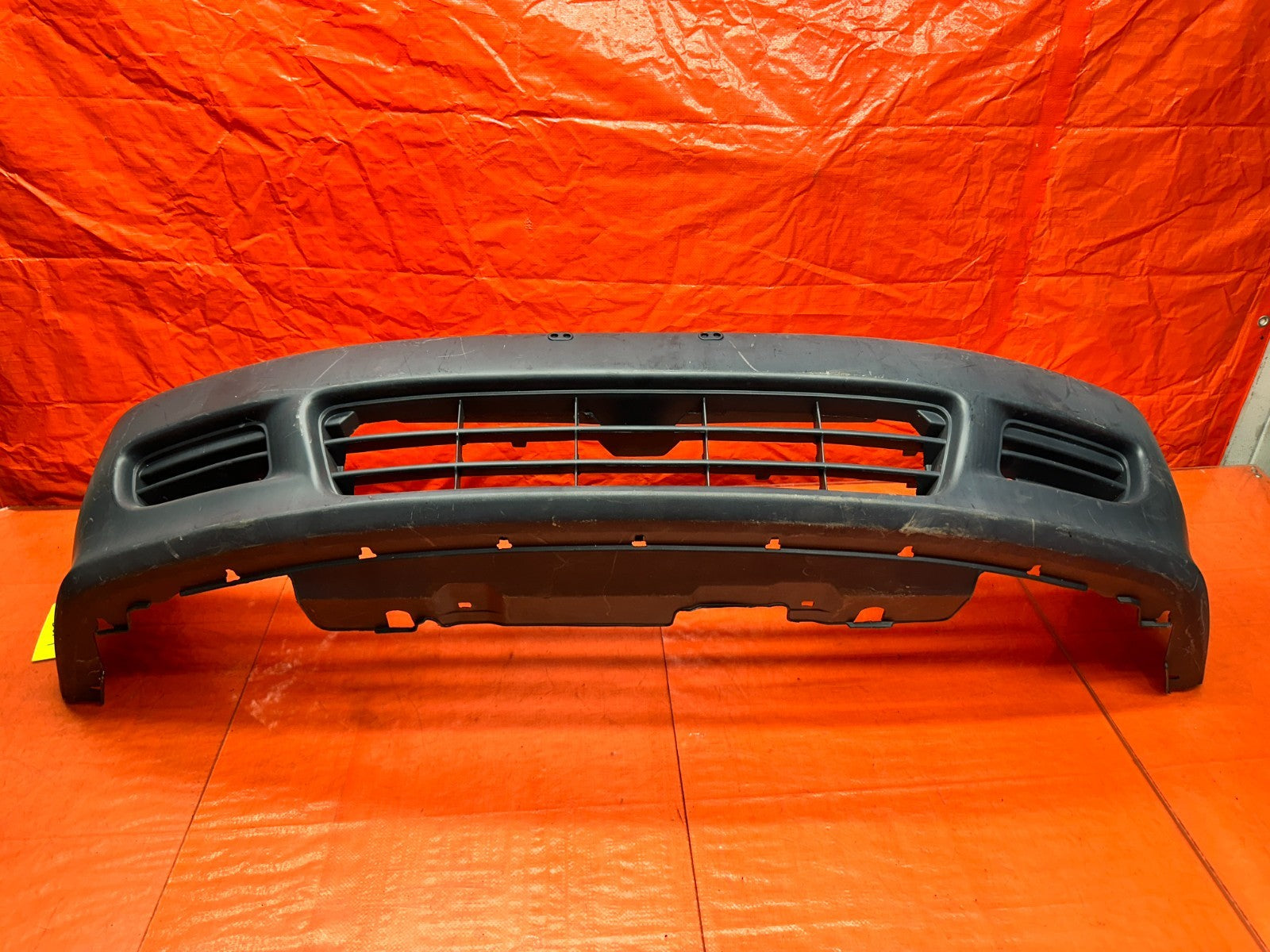 92 95 HONDA CIVIC COUPE FRONT BUMPER COVER ASSEMBLY 257 OEM FACTORY0