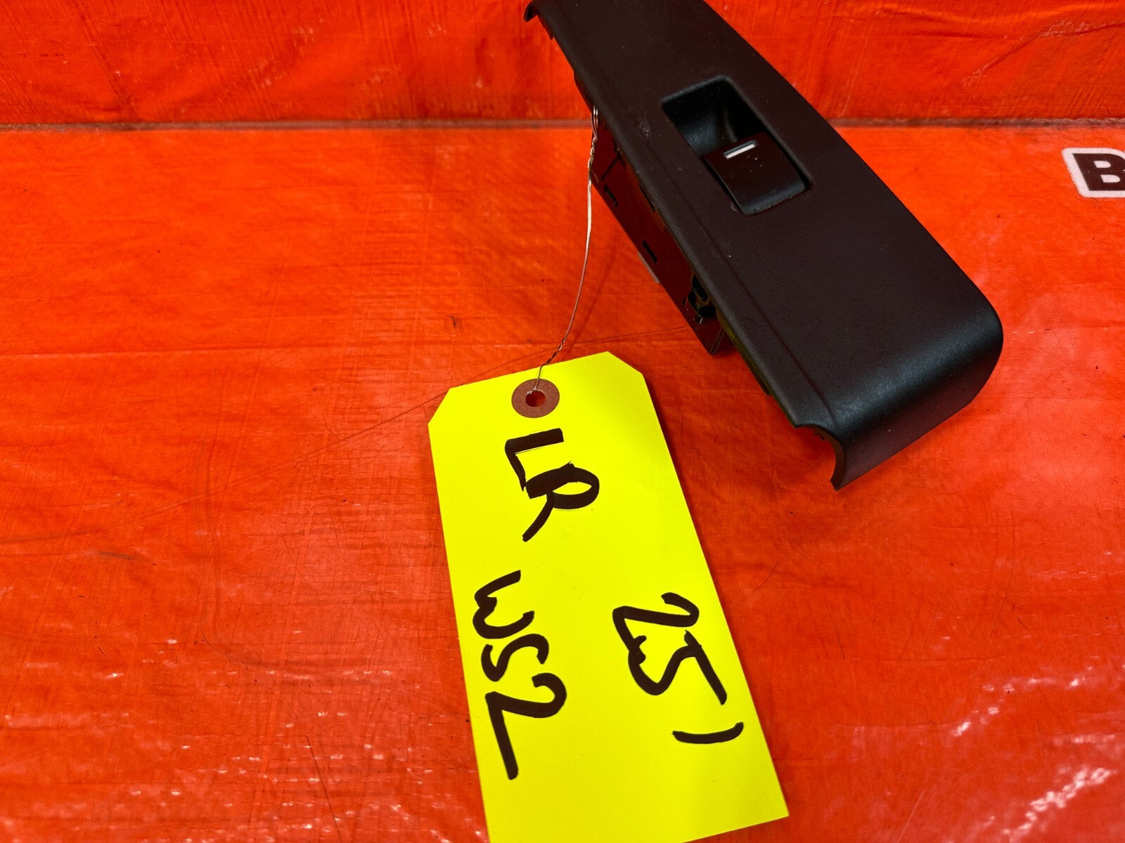 08 12 HONDA ACCORD SEDAN   DRIVER LEFT REAR   WINDOW SWITCH BUTTON   OEM #2514