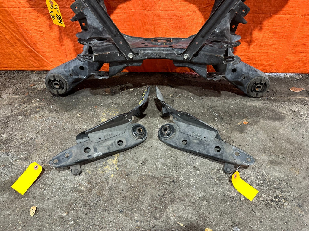14 20 INFINITI Q50 & 16 20 Q60   REAR SUBFRAME CROSSMEMBER K FRAME W/ BRACKETS9